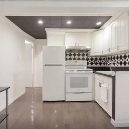 Two Bedroom Private - Bay Ridge