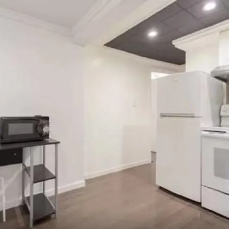 Two Bedroom Private - Bay Ridge