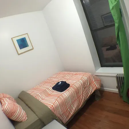 Apartment Three Bedroom - Henry Street #41 New York