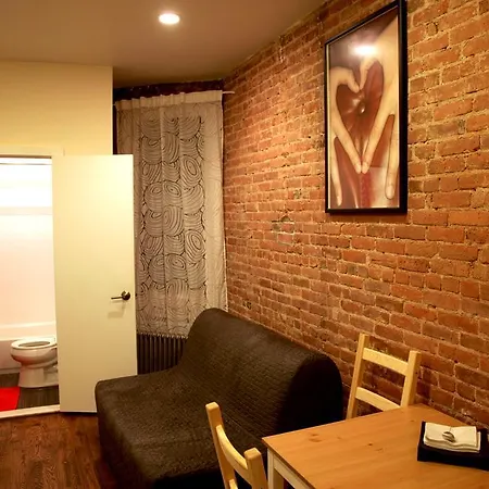 Cozy Near Park