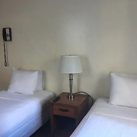 Hotel Seafarers International House New York