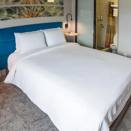 Le Jolie Hotel
