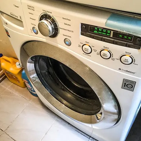 Two Bedroom Private - Bay Ridge Apartment New York