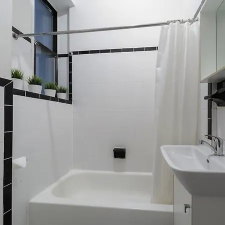 Apartment Newly Renovated Three Bedroom Lower East Side