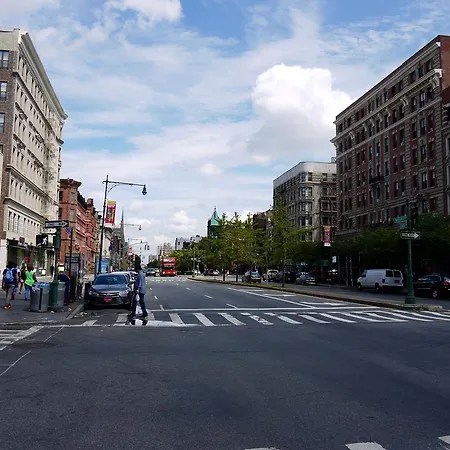 Apartment Two Bedroom Suite-harlem *