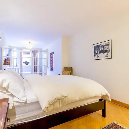 Apartment Two Bedroom Suite-harlem *