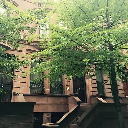 Apartment Two Bedroom Suite-harlem *