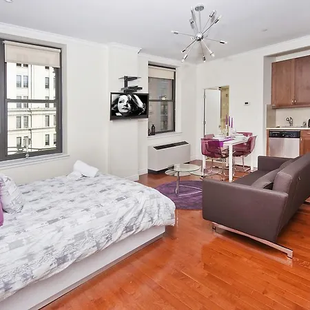 Luxury Studio Apartment - Garment District * New York