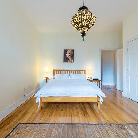 Two Bedroom Suite-harlem New York