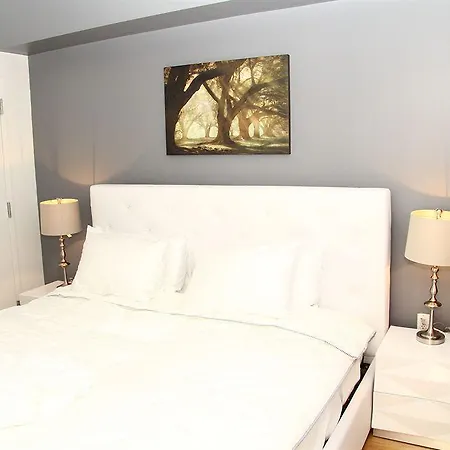 Soho Lofts Apartment *