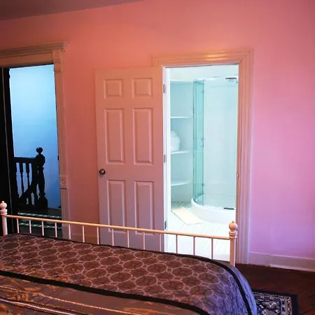 Missing Lantern Apartment