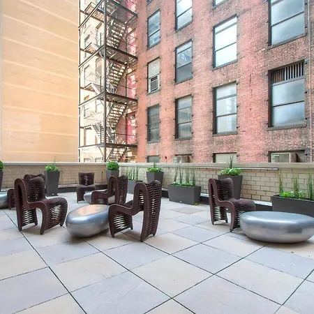 Global Luxury At Ritz Plaza Apartment *