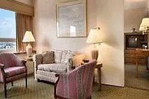 Hotel Ramada Plaza Jfk International Airport 2*