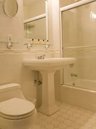 Apartment Envoy Club *