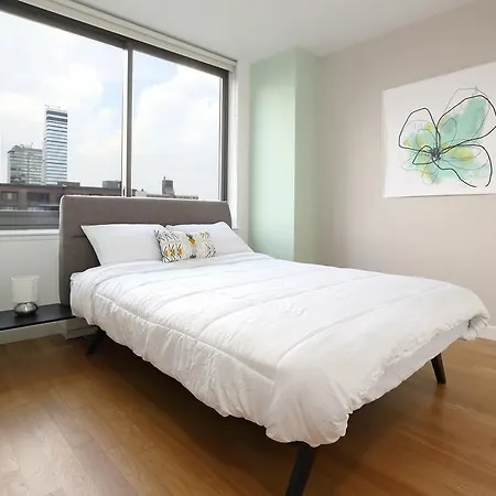 Upper West Side Apartment *