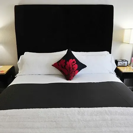 Hotel The Court - A St Giles