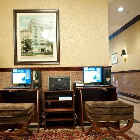 Hotel Newton