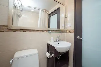 Howard Johnson Soho Hotel 3*