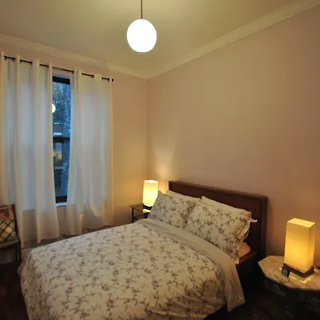 Apartment Historic Harlem Duplex