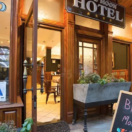 Hotel The Historic Blue Moon - Nyc 4*