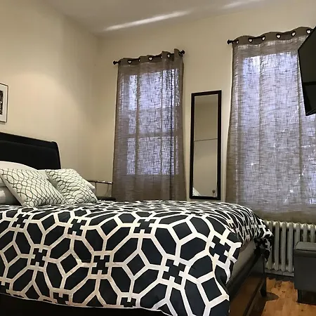 Shared Two Bedroom - Harlemville