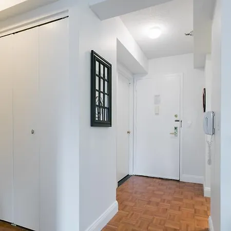 Lincoln Center Luxury Apartment New York