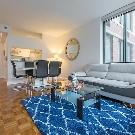 Lincoln Center Luxury Apartment