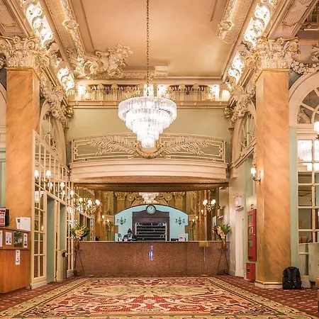 Wolcott Hotel 3*