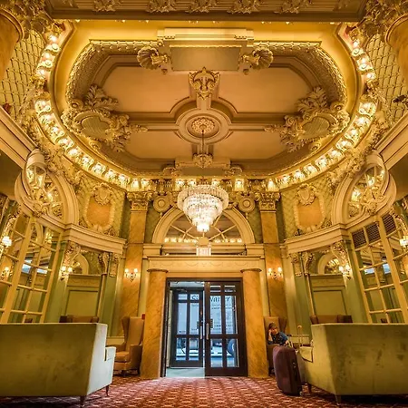 Wolcott Hotel 3*