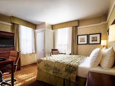 Hotel The At