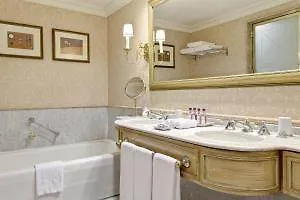 Hotel Park West 3*