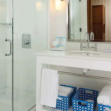 Four Points By Sheraton Downtown 3* New York