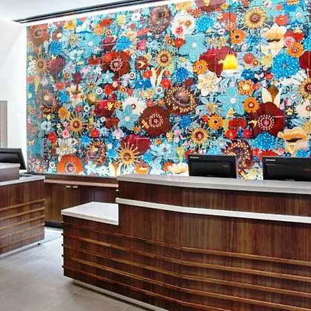 Courtyard By Marriott Manhattan/chelsea 4*