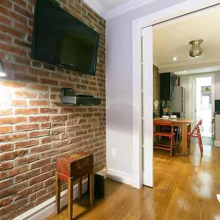 Cozy Times Square Loft Apartment *