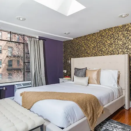 Four-bedroom On E 62nd Street Apt 2 Apartment *