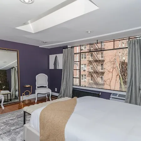 Four-bedroom On E 62nd Street Apt 2 *