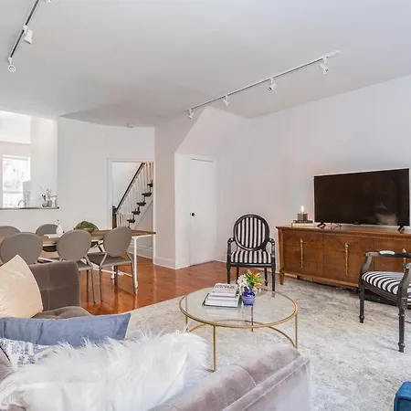 Apartment Four-bedroom On E 62nd Street Apt 2 New York