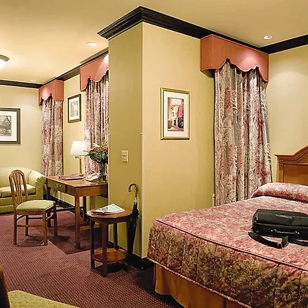 Newton Hotel