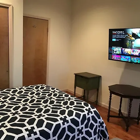 Shared Two Bedroom - Harlemville * New York