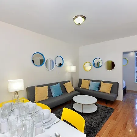 Places4stay Little Italy Comfort Apartment New York