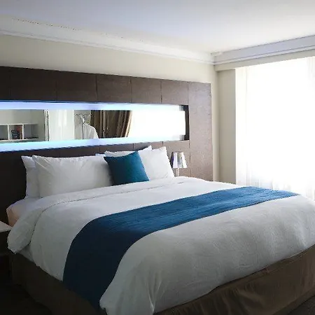 Le Bleu 3* New York