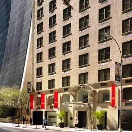 Aparthotel Aka Park 4*