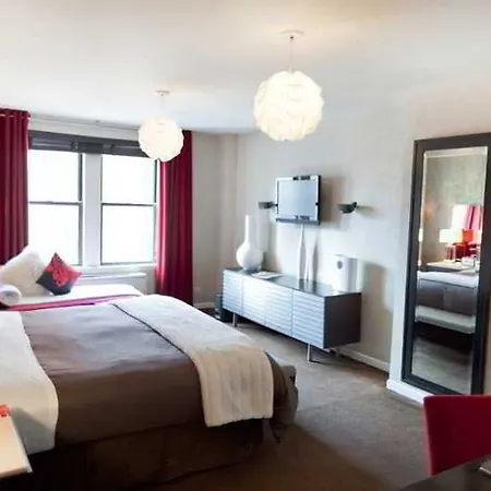 The Court - A St Giles Hotel New York