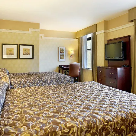 The At 3* New York