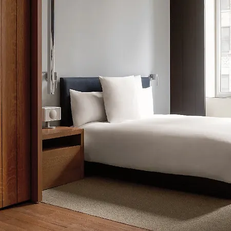 Andaz 5th Avenue, By Hyatt New York