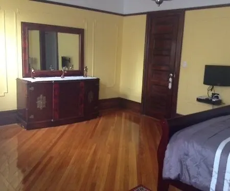 Homestay Plg House