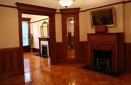Plg House