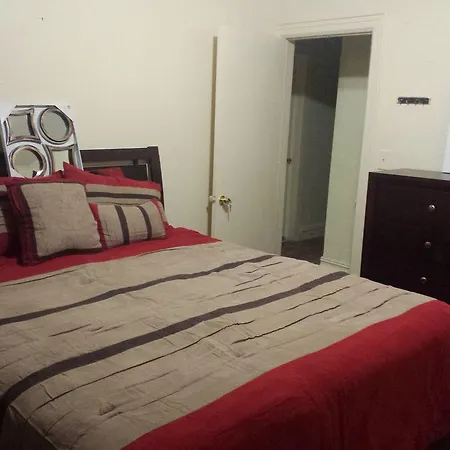 Studio, One And Two Bedroom Apartments - Bronx Apartment