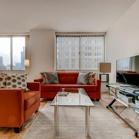 Global Luxury At 777 6th Avenue * New York