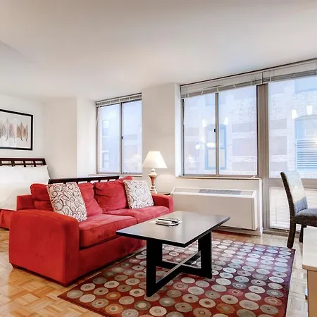 Apartment Global Luxury At 777 6th Avenue